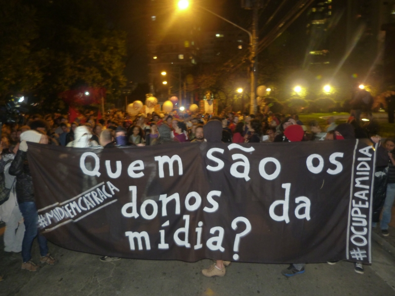Imagens e impressões das Manifestações 11/07 – Aymbere